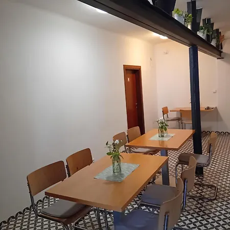 Eleven Hostel Brno