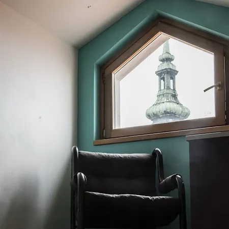 イレブン ホステル