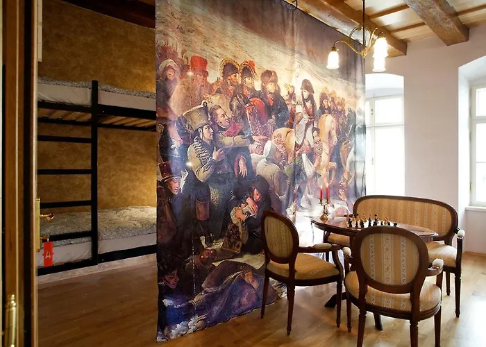 אכסניה Eleven *